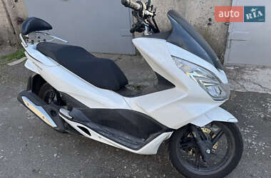 Боббер Honda PCX 125 2014 в 