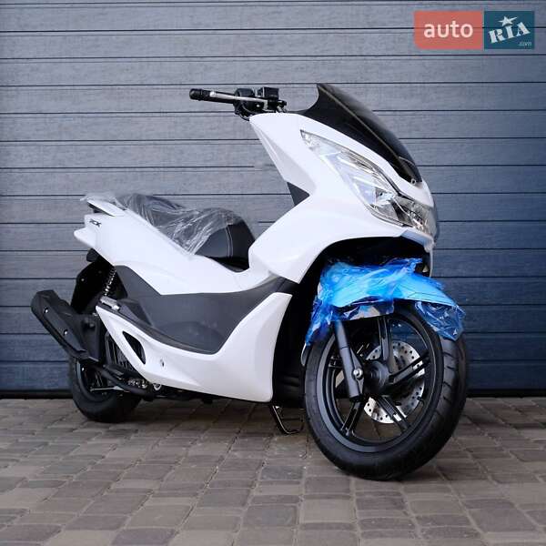 Максі-скутер Honda PCX 125 2015 в Білій Церкві