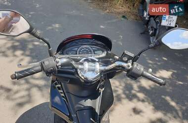 Макси-скутер Honda PCX 125 2014 в 