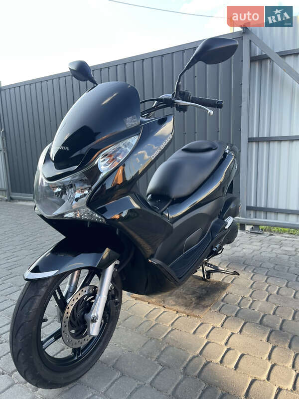 Скутер Honda PCX 125 2014 в Березному