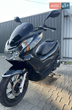 Скутер Honda PCX 125 2014 в 
