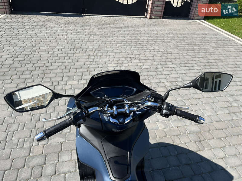 Макси-скутер Honda PCX 125 2024 в Черновцах фото 10 Макси-скутер Honda PCX 125 2024 в Черновцах