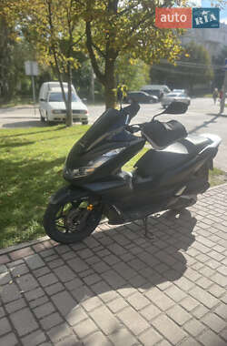 Мопеды Honda PCX 125 2024 в Львове
