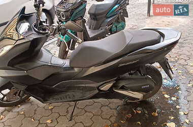Мопеды Honda PCX 125 2023 в Ивано-Франковске