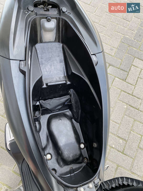 Скутер Honda PCX 150 2015 в Харькове фото 2 Скутер Honda PCX 150 2015 в Харькове