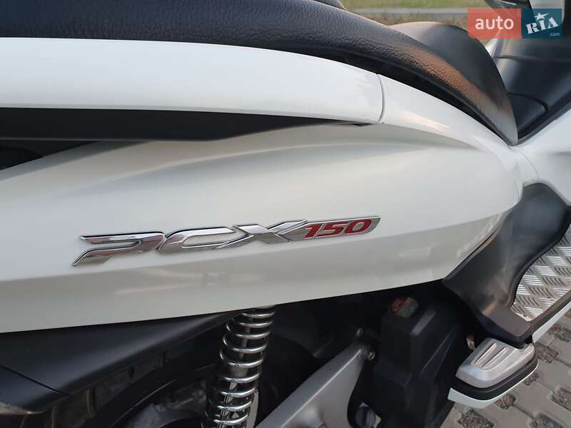 Макси-скутер Honda PCX 150 2014 в Коропе