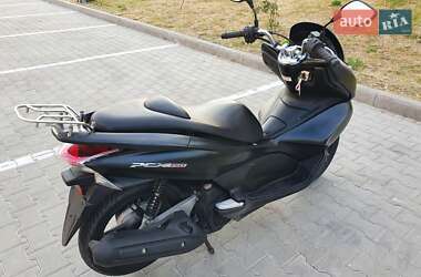 Макси-скутер Honda PCX 150 2014 в Чернигове