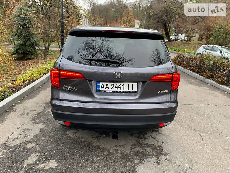 Внедорожник / Кроссовер Honda Pilot 2018 в Киеве