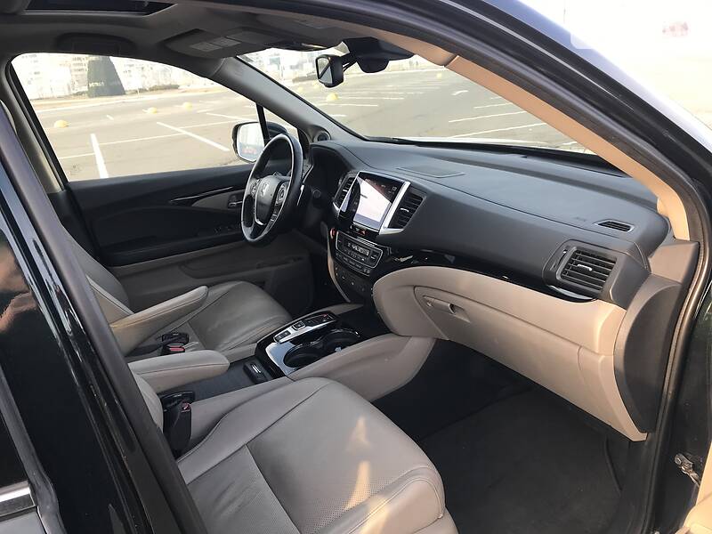 Позашляховик / Кросовер Honda Pilot 2015 в Києві