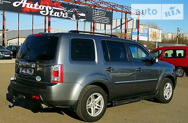 Позашляховик / Кросовер Honda Pilot 2008 в 
