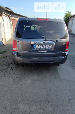 Внедорожник / Кроссовер Honda Pilot 2014 в 