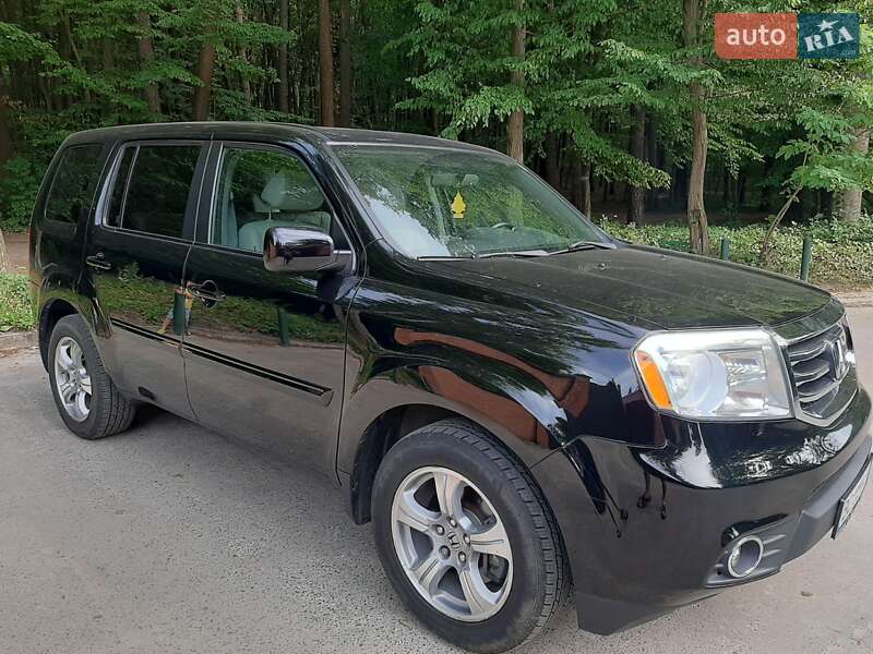 Внедорожник / Кроссовер Honda Pilot 2015 в Львове