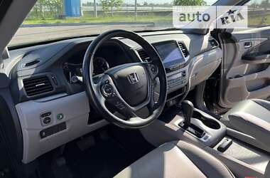 Внедорожник / Кроссовер Honda Pilot 2016 в Днепре