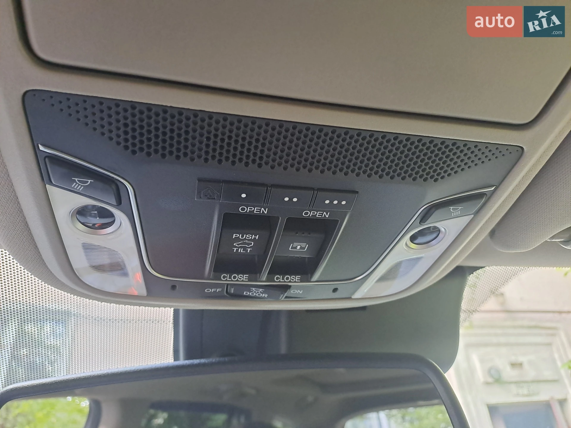 2015 Honda Pilot - мініатюра 23