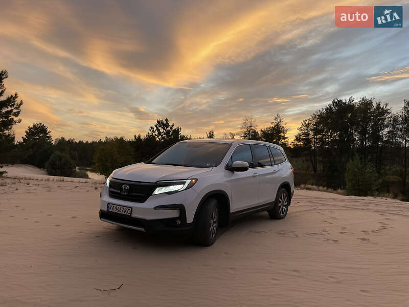 Позашляховик / Кросовер Honda Pilot 2020 в Києві