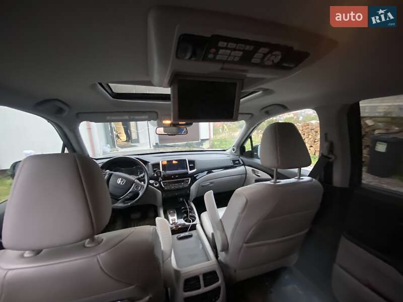 Внедорожник / Кроссовер Honda Pilot 2016 в Львове