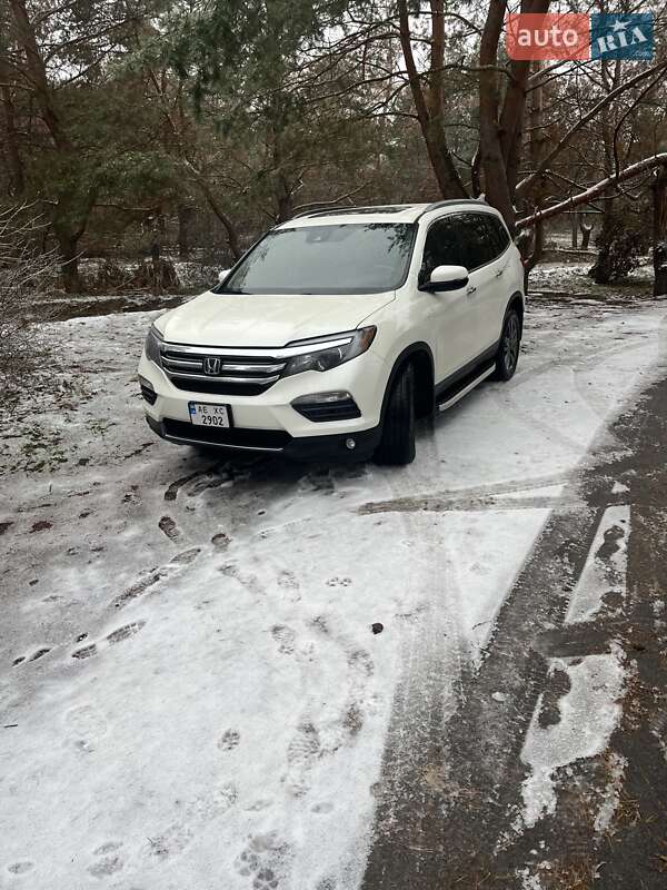 Позашляховик / Кросовер Honda Pilot 2017 в Дніпрі фото 53 Позашляховик / Кросовер Honda Pilot 2017 в Дніпрі