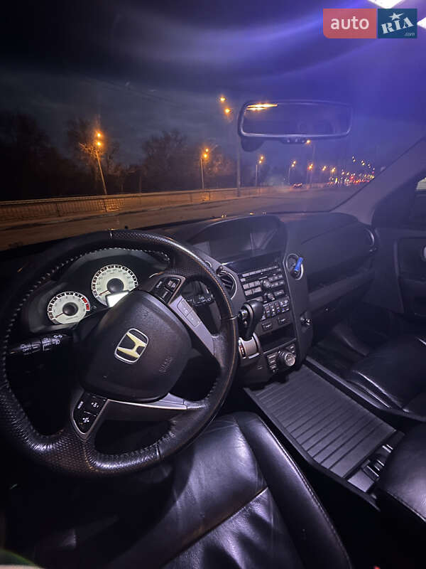 Внедорожник / Кроссовер Honda Pilot 2012 в Днепре