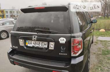 Внедорожник / Кроссовер Honda Pilot 2007 в 