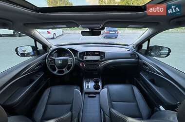 Внедорожник / Кроссовер Honda Pilot 2021 в 