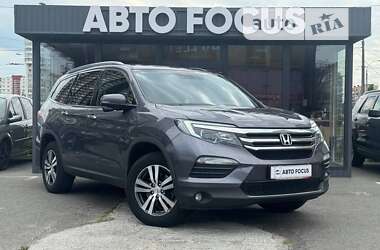 Внедорожник / Кроссовер Honda Pilot 2016 в Киеве