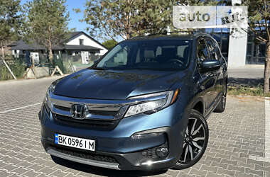 Внедорожник / Кроссовер Honda Pilot 2021 в Ровно