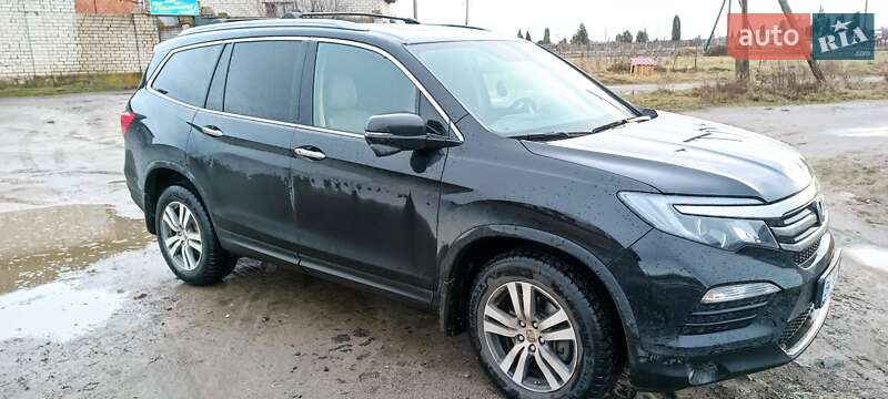 Внедорожник / Кроссовер Honda Pilot 2017 в Костополе