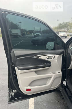 Внедорожник / Кроссовер Honda Pilot 2019 в 