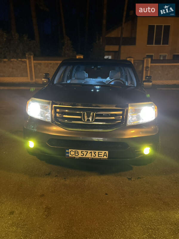 Внедорожник / Кроссовер Honda Pilot 2014 в Чернигове