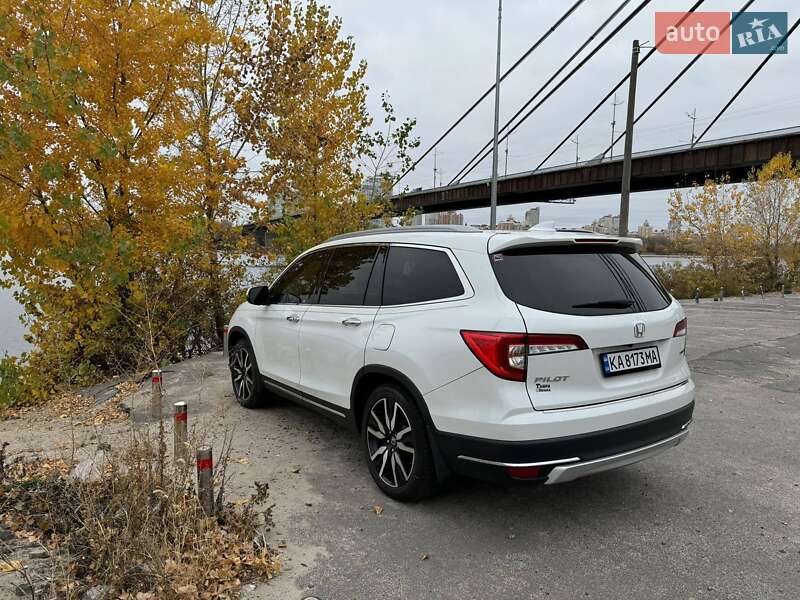 Внедорожник / Кроссовер Honda Pilot 2020 в Киеве