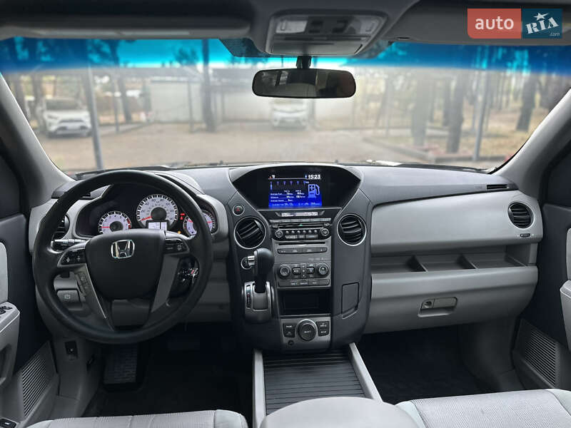 Внедорожник / Кроссовер Honda Pilot 2015 в Киеве фото 15 Внедорожник / Кроссовер Honda Pilot 2015 в Киеве