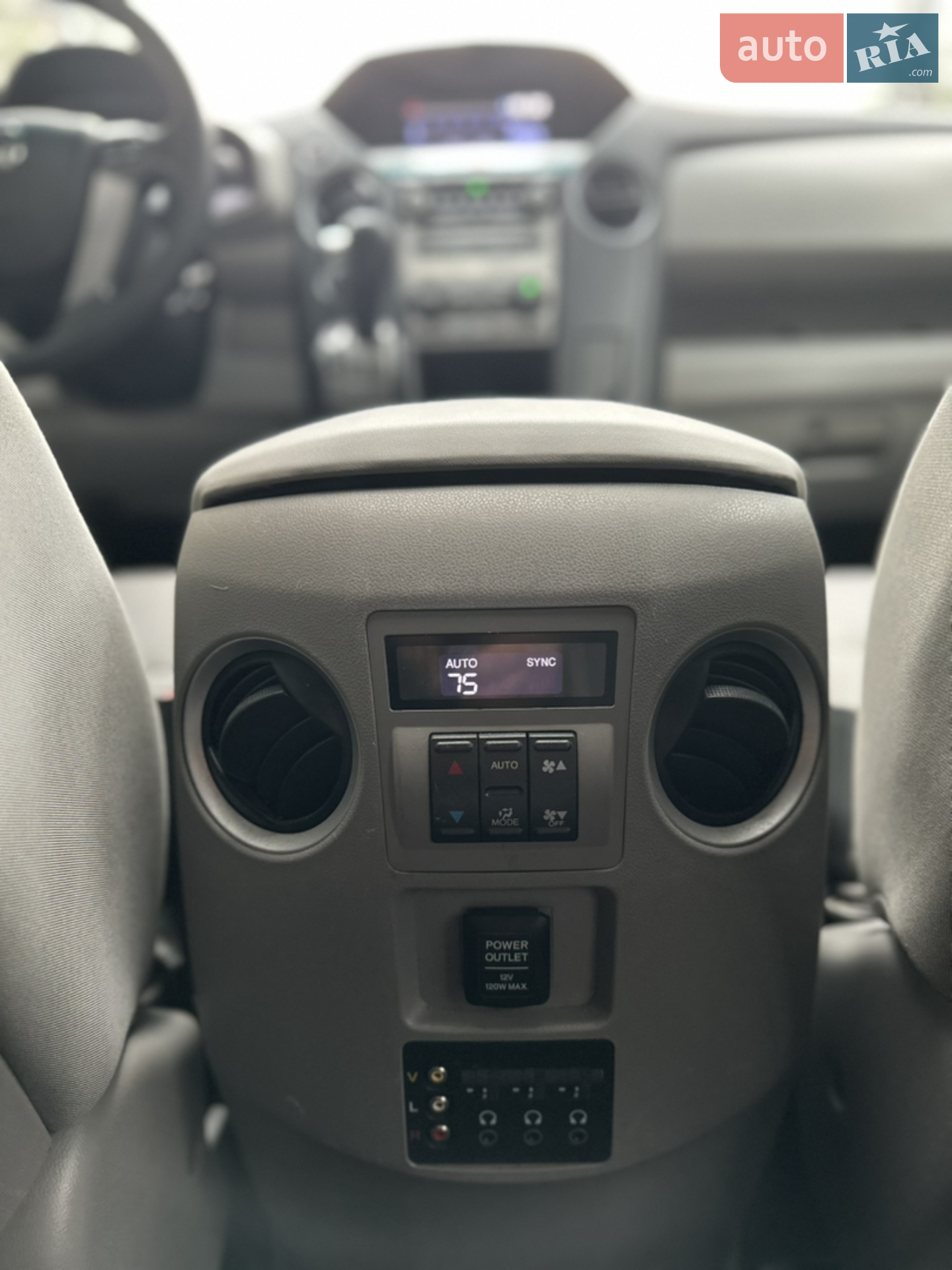 2015 Honda Pilot - мініатюра 25