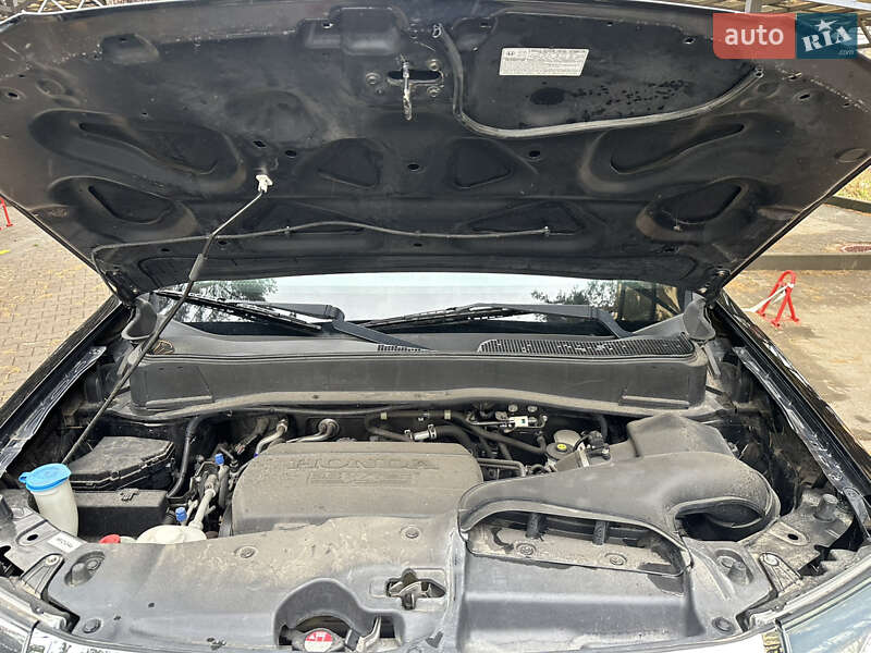 Внедорожник / Кроссовер Honda Pilot 2015 в Киеве фото 30 Внедорожник / Кроссовер Honda Pilot 2015 в Киеве