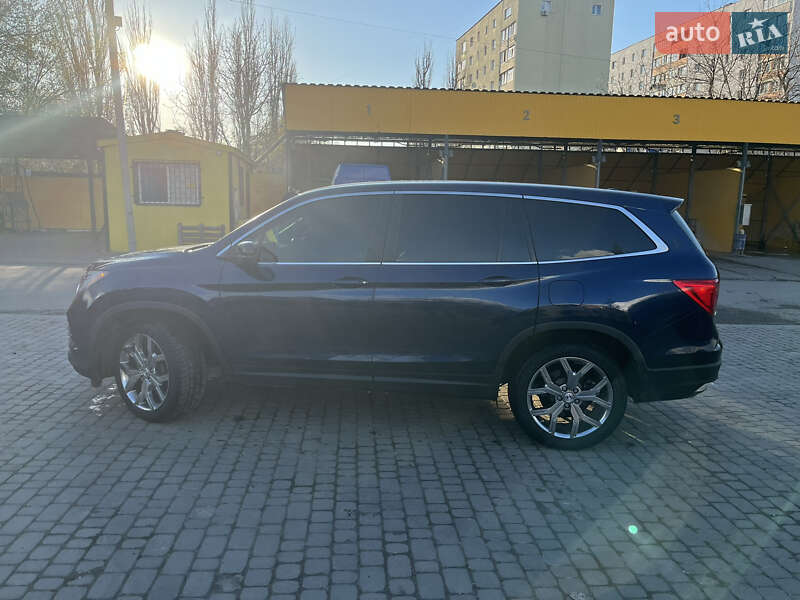 Позашляховик / Кросовер Honda Pilot 2017 в Хмельницькому