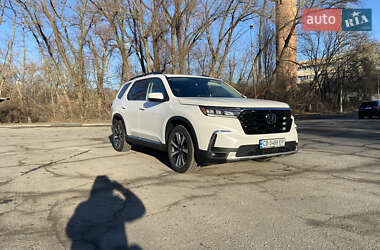 Внедорожник / Кроссовер Honda Pilot 2023 в 