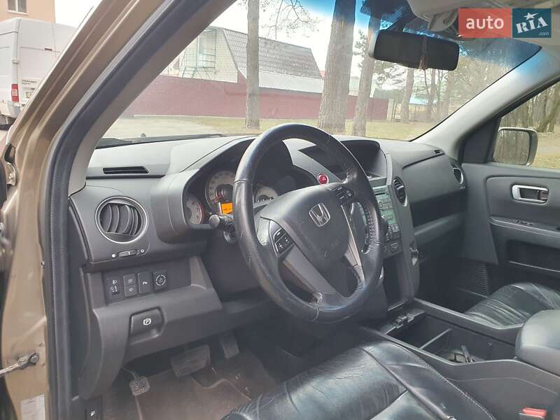 Внедорожник / Кроссовер Honda Pilot 2011 в Киеве