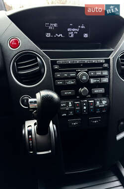 Внедорожник / Кроссовер Honda Pilot 2012 в 
