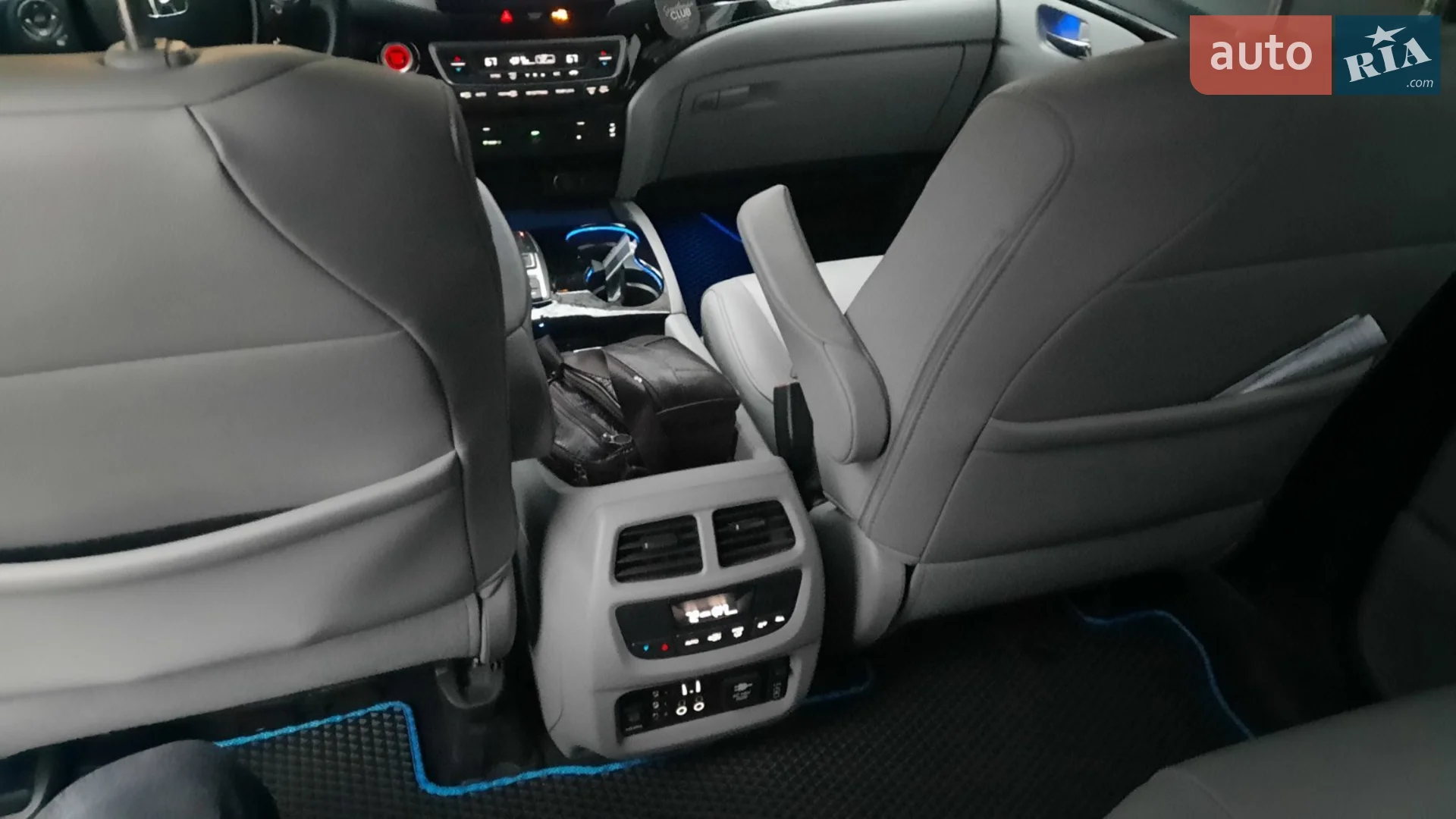 2017 Honda Pilot - мініатюра 14