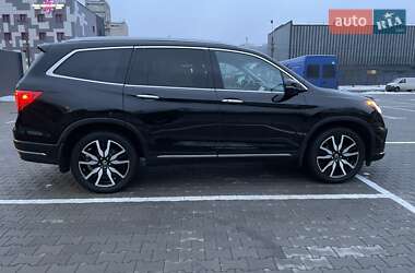 Позашляховик / Кросовер Honda Pilot 2019 в Києві