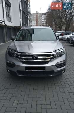 Внедорожник / Кроссовер Honda Pilot 2017 в 