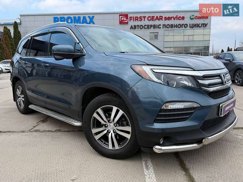 Внедорожник / Кроссовер Honda Pilot 2017 в Киеве