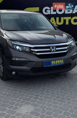 Внедорожник / Кроссовер Honda Pilot 2015 в 
