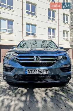 Позашляховик / Кросовер Honda Pilot 2016 в 