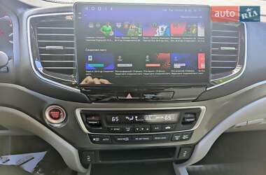 Позашляховик / Кросовер Honda Pilot 2016 в 