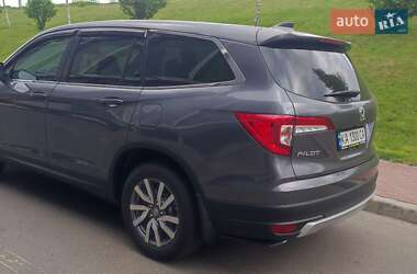 Внедорожник / Кроссовер Honda Pilot 2021 в 