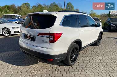 Позашляховик / Кросовер Honda Pilot 2022 в 