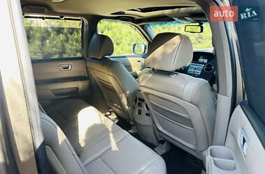 Позашляховик / Кросовер Honda Pilot 2009 в 