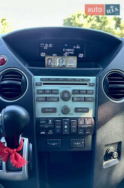 Позашляховик / Кросовер Honda Pilot 2009 в 