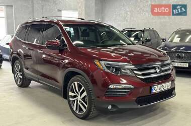Позашляховик / Кросовер Honda Pilot 2018 в 