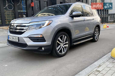 Внедорожник / Кроссовер Honda Pilot 2017 в Киеве